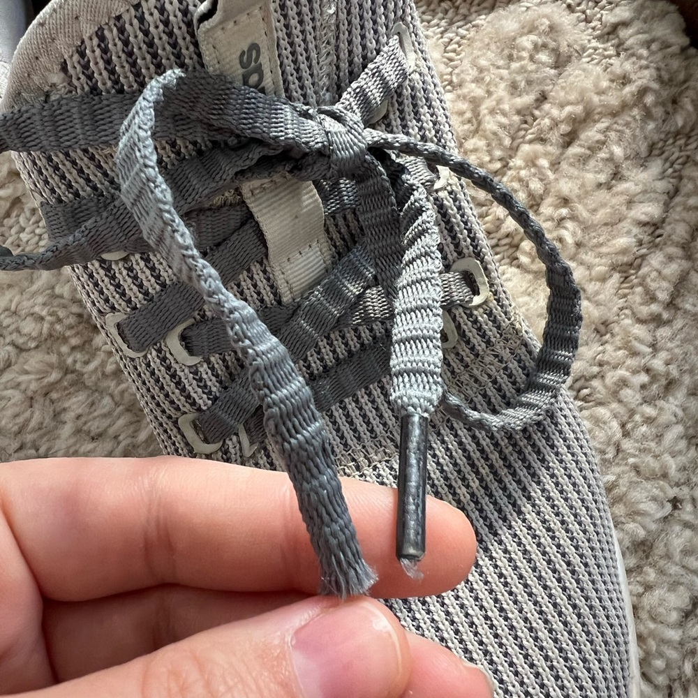Adidas Cloudfoam Gray and White Sneakers - Picture 9 of 9